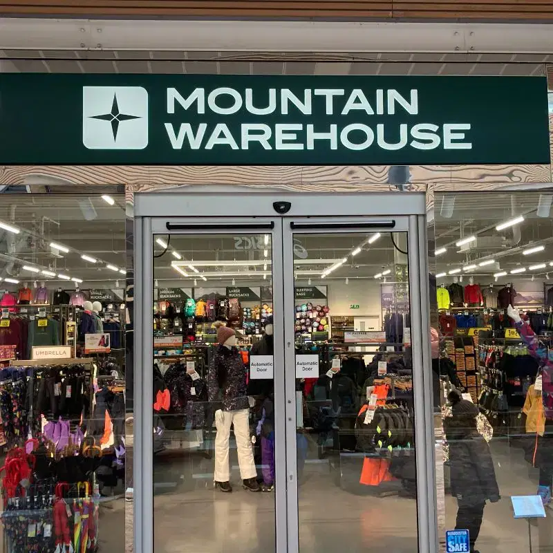 Q Mountain Warehouse