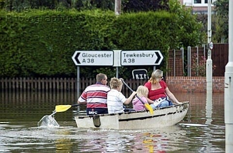 10th anniversary of floods to be marked