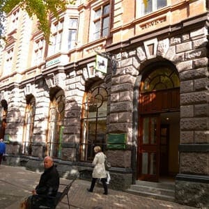 Lloyds Bank Eastgate Street Gloucester Four Gates