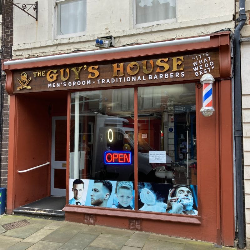 The Guys House - Barbers